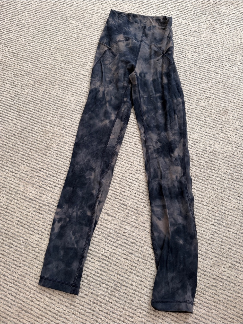 Lululemon size 0 Tie-Dye navy Gray Leggings